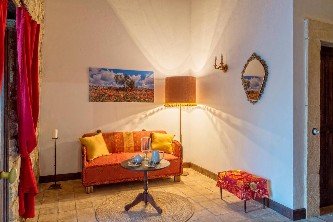 Masseria Fortificata Lo Zafferaneto Buccheri Экстерьер фото