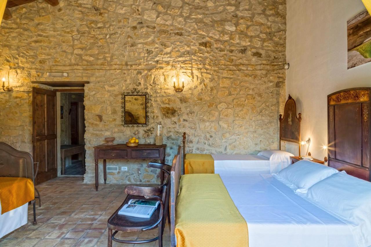 Masseria Fortificata Lo Zafferaneto Buccheri Экстерьер фото